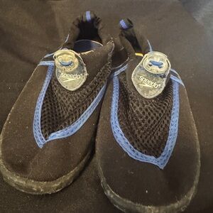 Speedo Kids Aqua Water Shoes EUC
